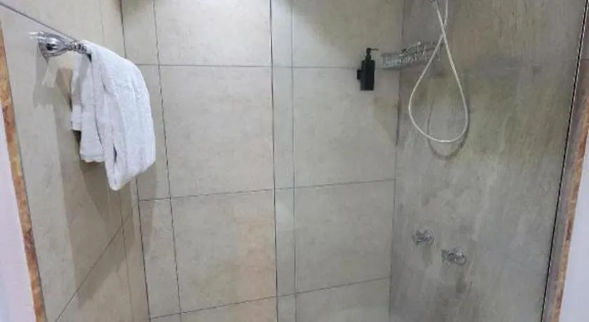 Merrils Deluxe Negril 2*,