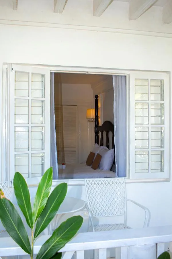 Hotel Merrils Deluxe Negril