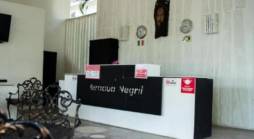 Hotel Merrils Deluxe Negril